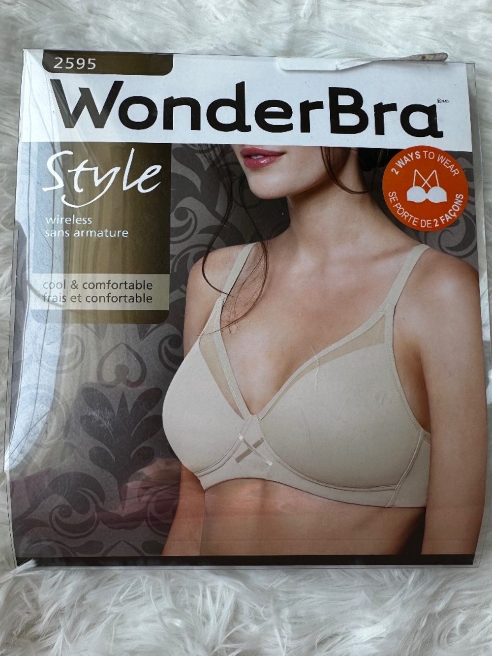 WonderBra 2595 Wireless Convertible Bra 40C Beige 2 Ways to Wear NWT